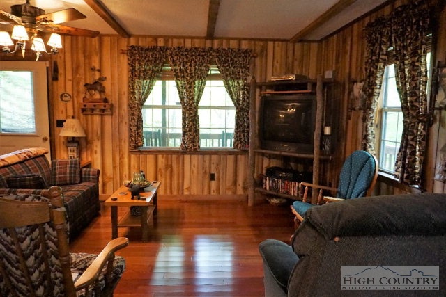473 Lyalls Acres Road Lansing, NC 28643 - Photo 15 of 18