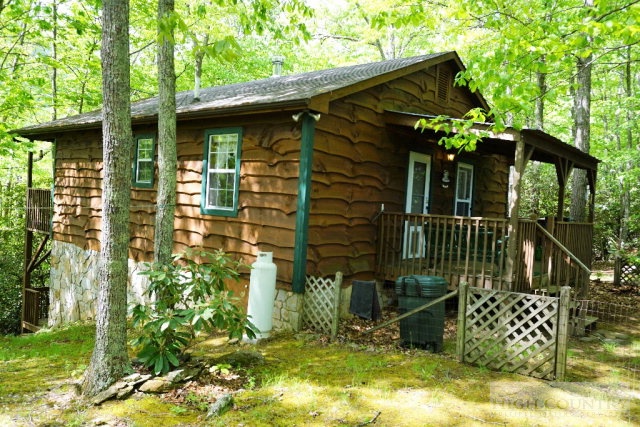 473 Lyalls Acres Road Lansing, NC 28643 - Photo 9 of 18