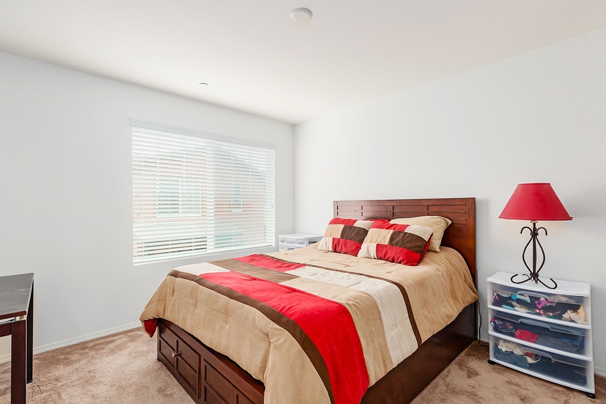 2770 Sparta Road, Unit 2 Chula Vista, CA 91915 - Photo 13 of 25 Spacious and Bright Master Bedroom!