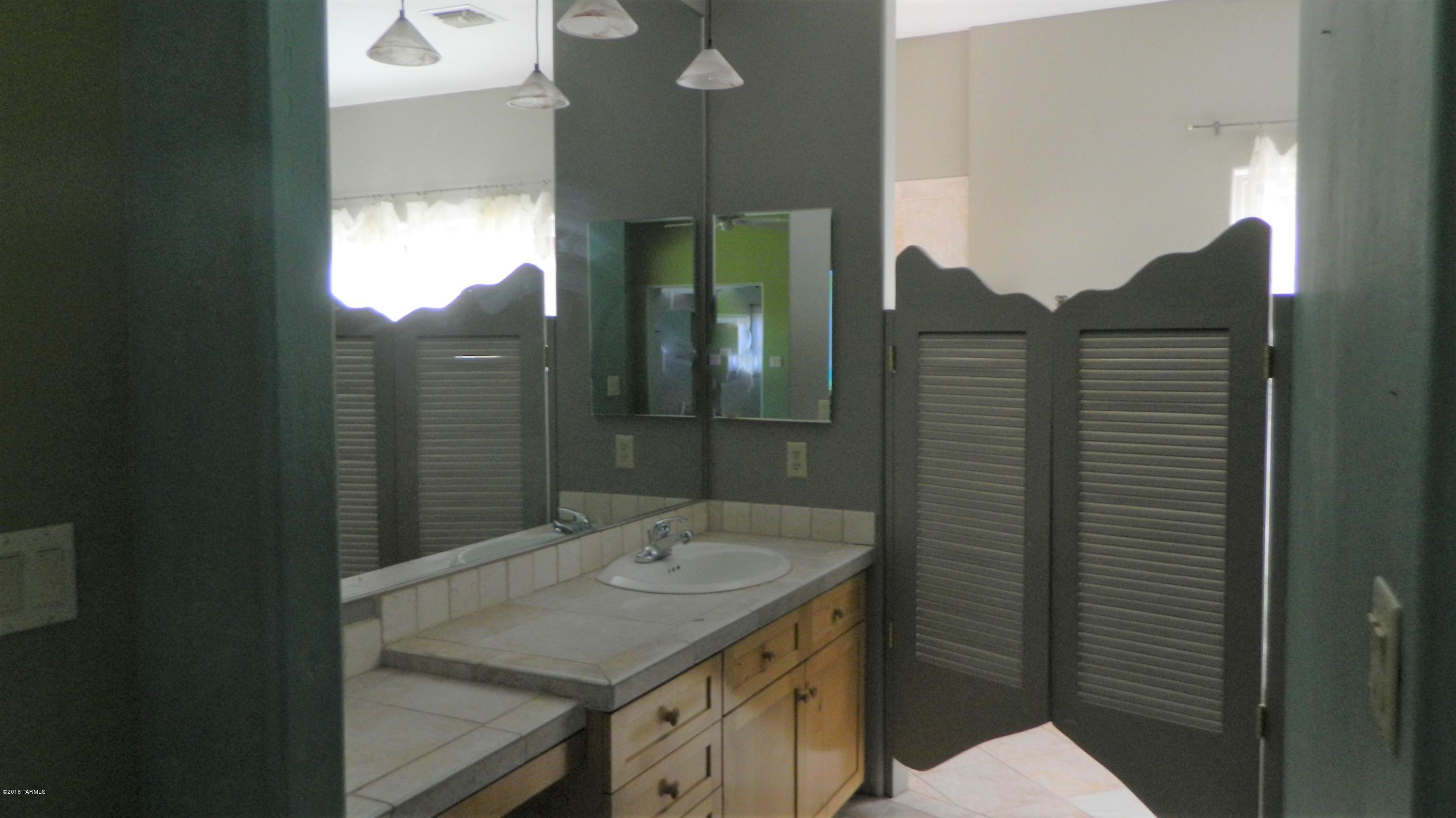 160 Three R Avenue Patagonia, AZ 85624 - Photo 18 of 38