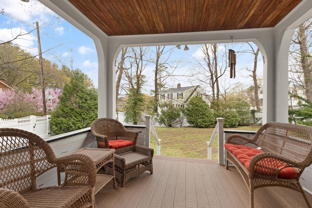 29 Station Street Sharon, MA 02067 - Photo 4 of 42