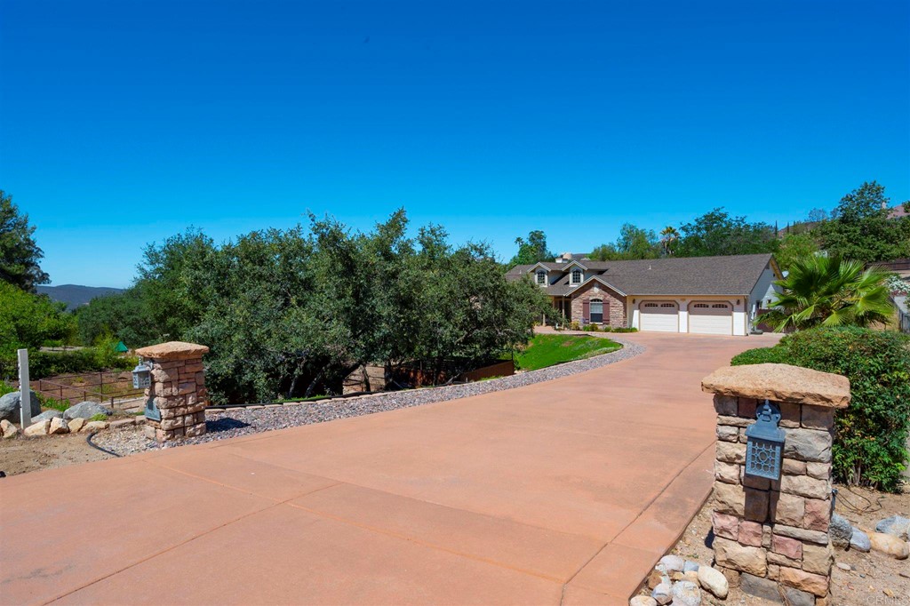 17272 Felipe Road Ramona, CA 92065 - Photo 1 of 1 Gallery Image 1