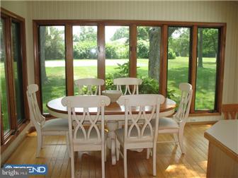 804 Hilltop Road Cinnaminson, NJ 08077 - Photo 6 of 12 Kitchen