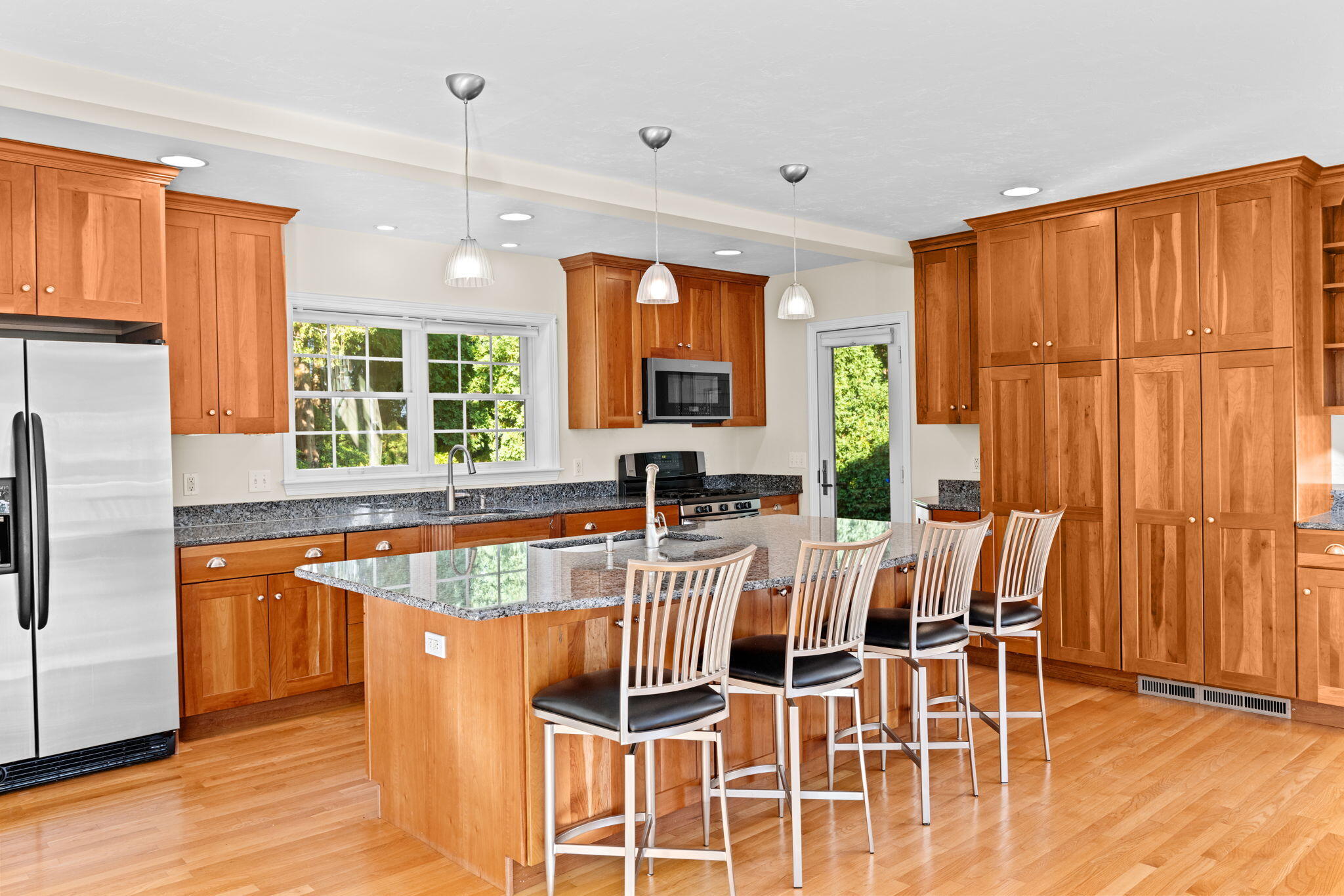 5 Pocasset Road Sagamore Beach, MA 02562 - Photo 6 of 44 18-web-or-mls-6C3A4044