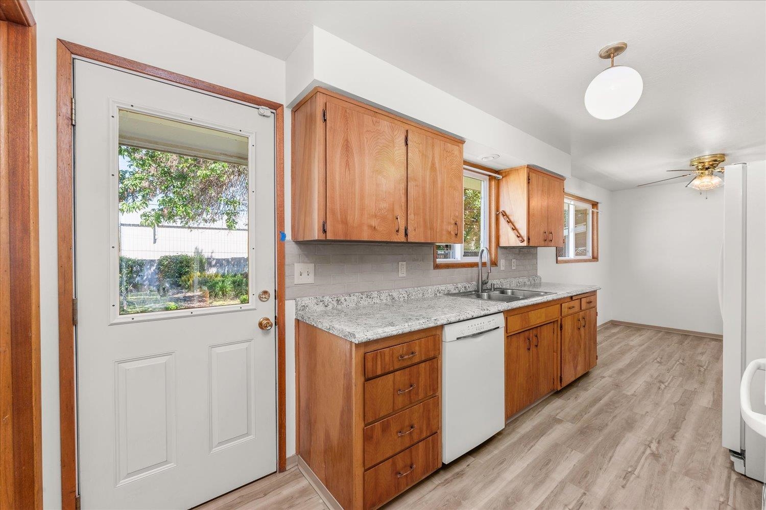 4212 North Woodlawn Road Spokane, WA 99216 - Photo 14 of 38 Gallery Image 14