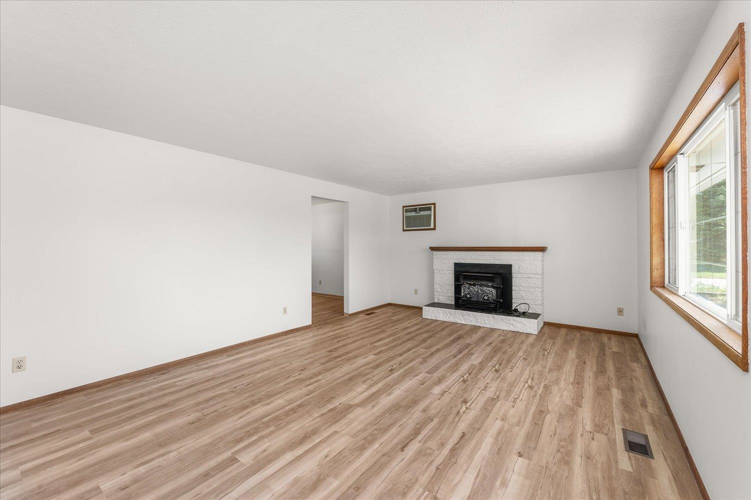 4212 North Woodlawn Road Spokane, WA 99216 - Photo 4 of 38 Gallery Image 4
