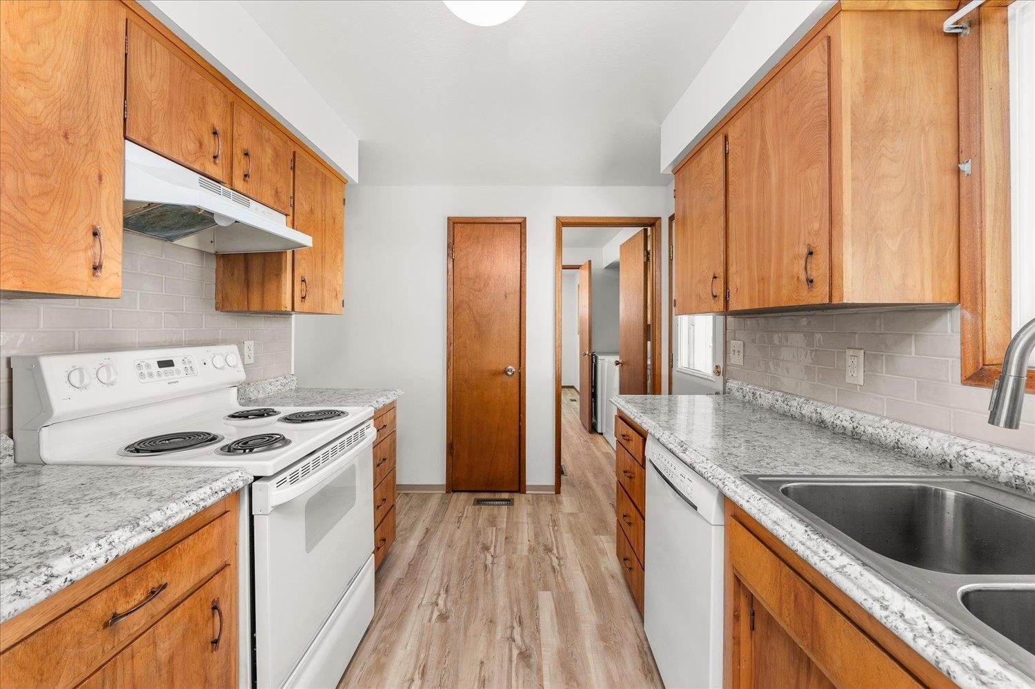 4212 North Woodlawn Road Spokane, WA 99216 - Photo 10 of 38 Gallery Image 10
