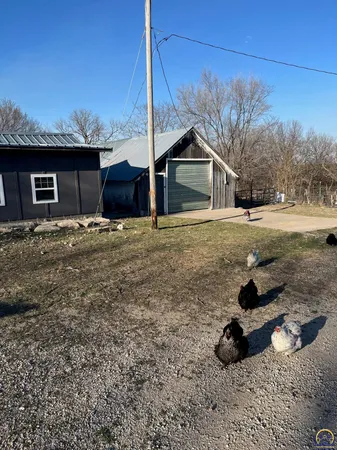 $425,000 | 28175 Pleasant Ridge Road, Havensville, KS 66432