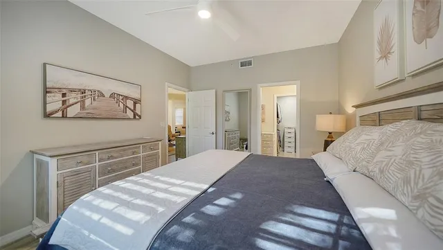 $339,000 | 4240 Breezeway Boulevard, Unit 310, Sarasota, FL 34238