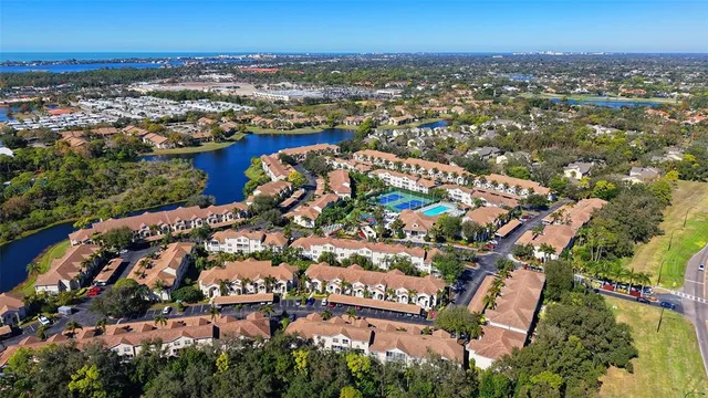 $339,000 | 4240 Breezeway Boulevard, Unit 310, Sarasota, FL 34238