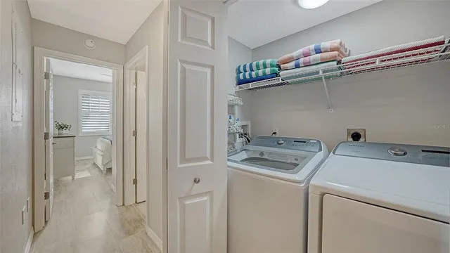 $339,000 | 4240 Breezeway Boulevard, Unit 310, Sarasota, FL 34238