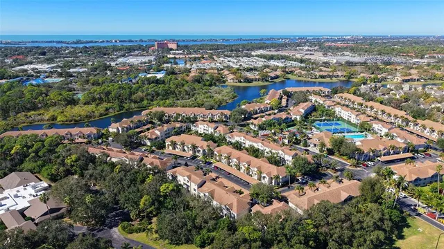 $339,000 | 4240 Breezeway Boulevard, Unit 310, Sarasota, FL 34238