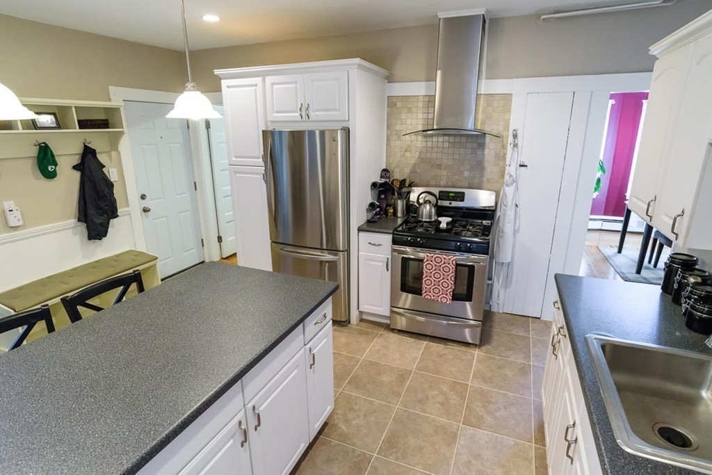 346 Trapelo Road, Unit 3 Belmont, MA 02478 - Photo 14 of 22 Gallery Image 14