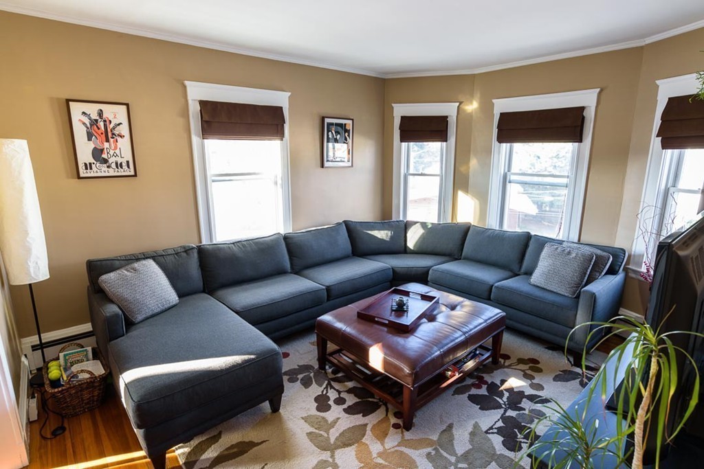 346 Trapelo Road, Unit 3 Belmont, MA 02478 - Photo 3 of 22 Gallery Image 3