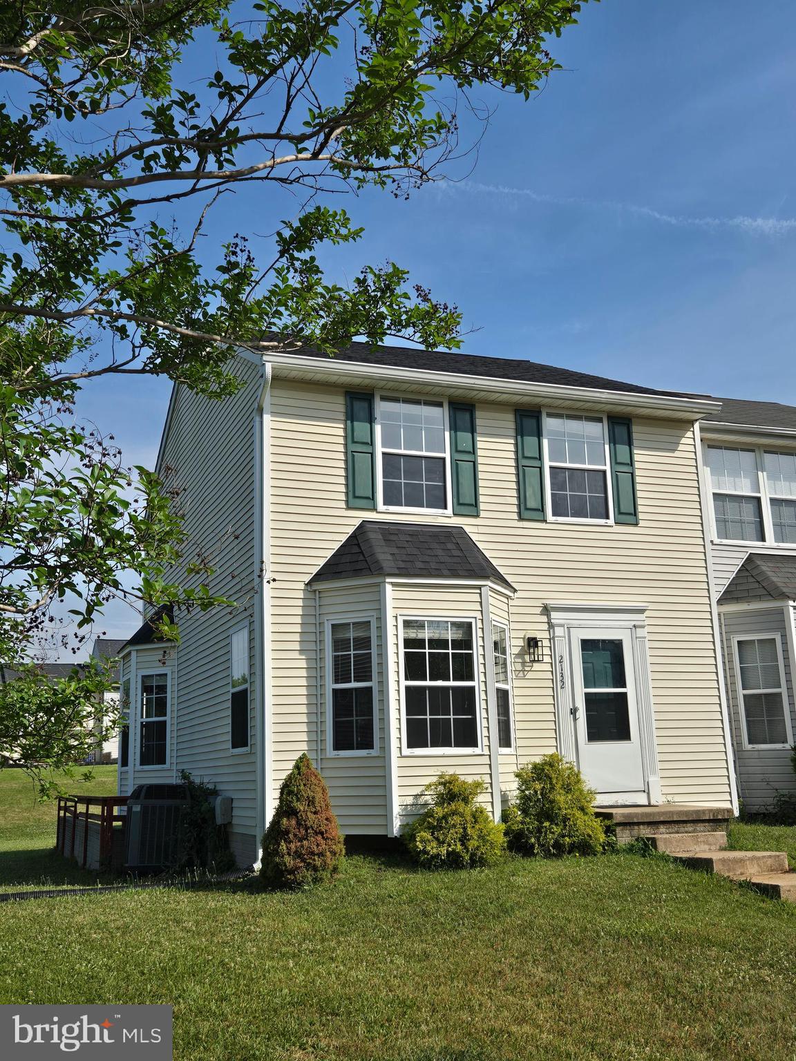 2132 Riding Crop Way Windsor Mill, MD 21244 - Photo 2 of 22