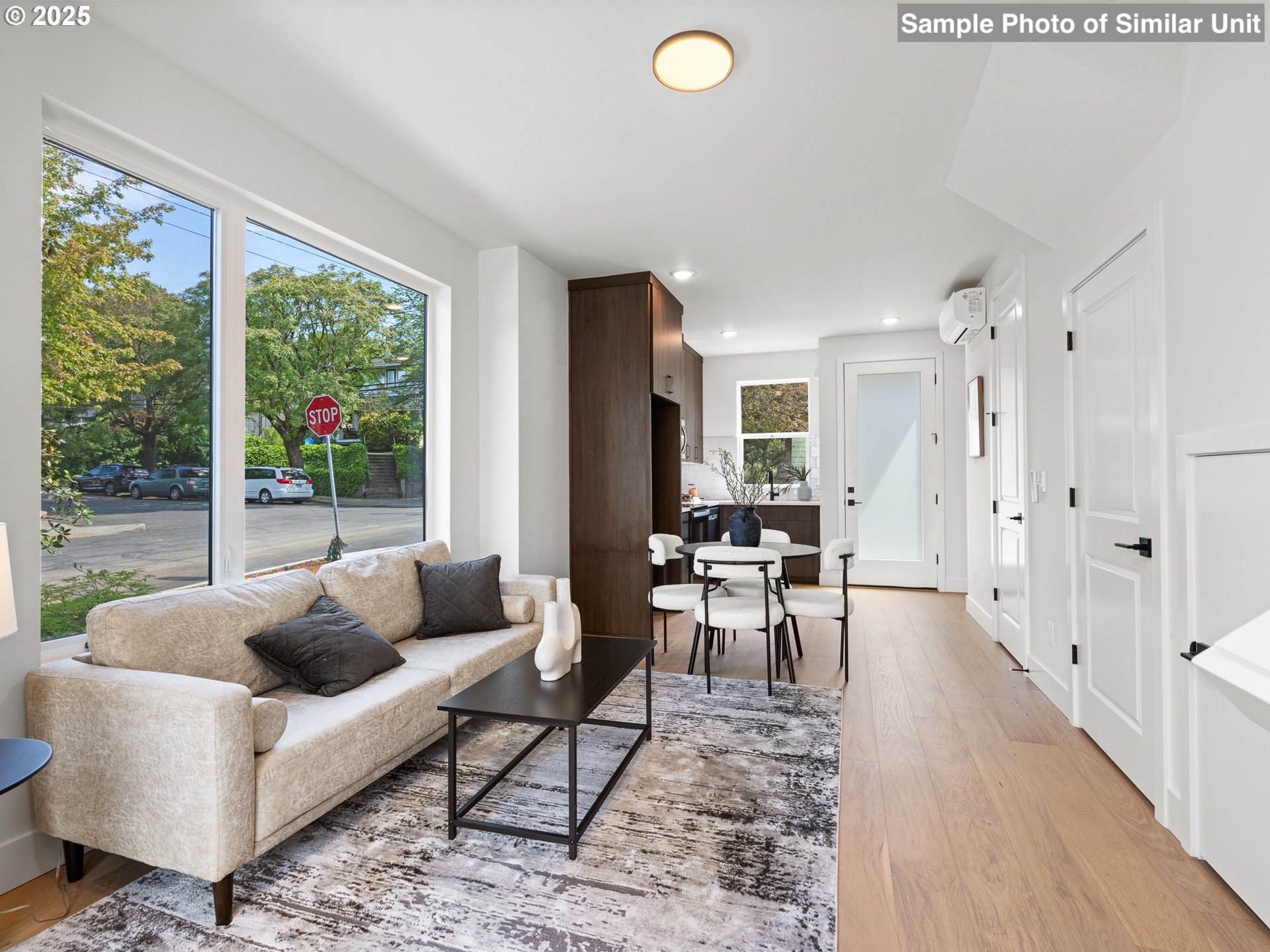 3219 Southeast 28th Avenue Portland, OR 97202 - Photo 5 of 16