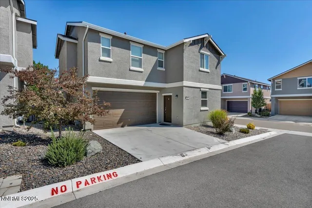 a house view with a outdoor space