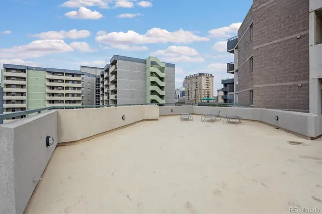 a view of parking area