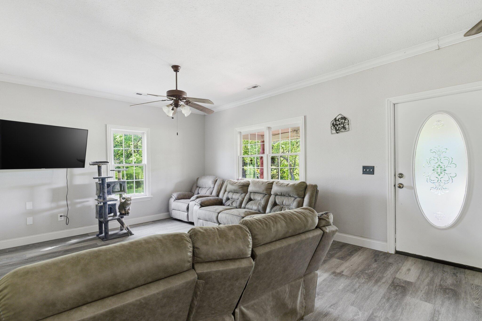 243 East 508th Road Aldrich, MO 65601 - Photo 12 of 51 IMG_3383