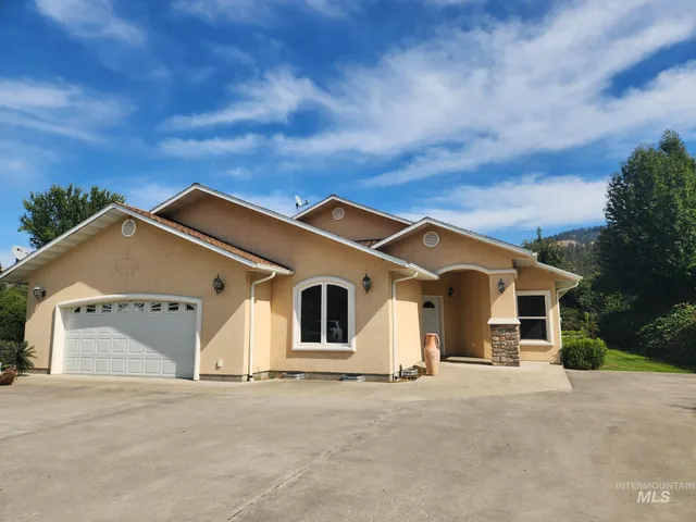 $549,000 | 133 Pheasant Drive, Kamiah, ID 83536