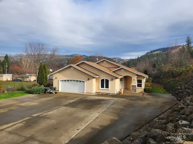 $549,000 | 133 Pheasant Drive, Kamiah, ID 83536