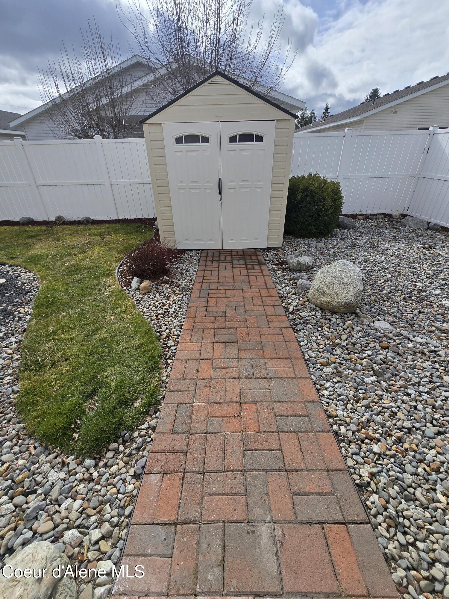 8548 West Sawtooth Street Rathdrum, ID 83858 - Photo 13 of 70 f38fabac-800a-4249-965b-2cbbb52773b3