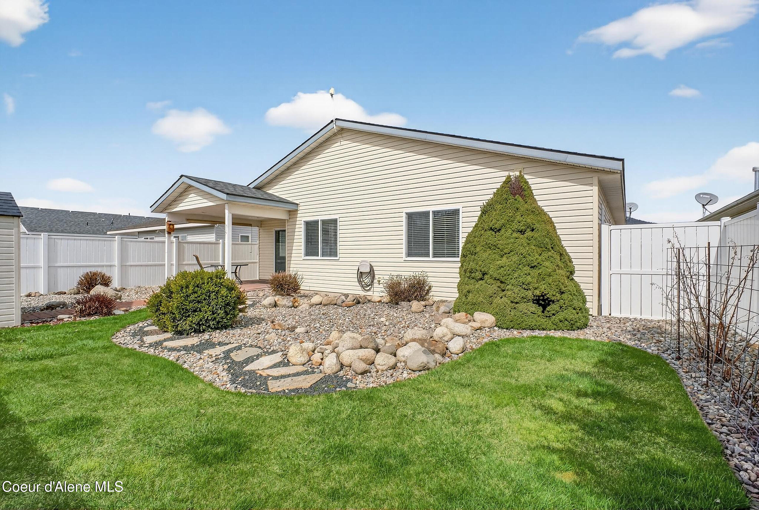 8548 West Sawtooth Street Rathdrum, ID 83858 - Photo 14 of 70 DSC00952