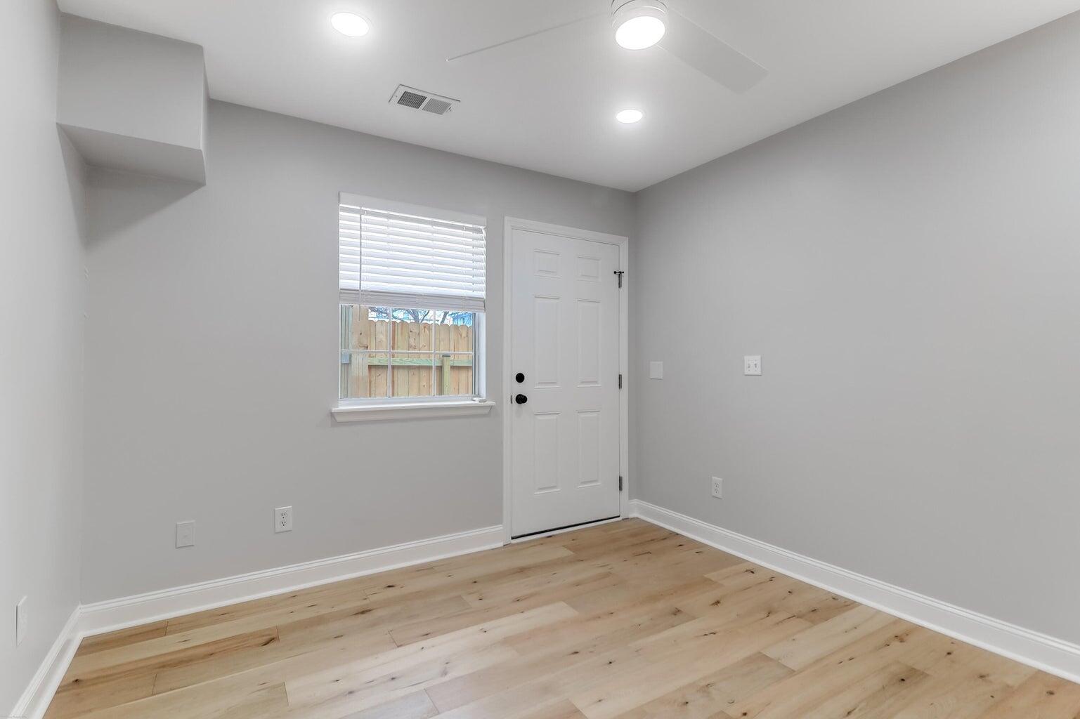 167 Fishburne Street Charleston, SC 29403 - Photo 41 of 47 41