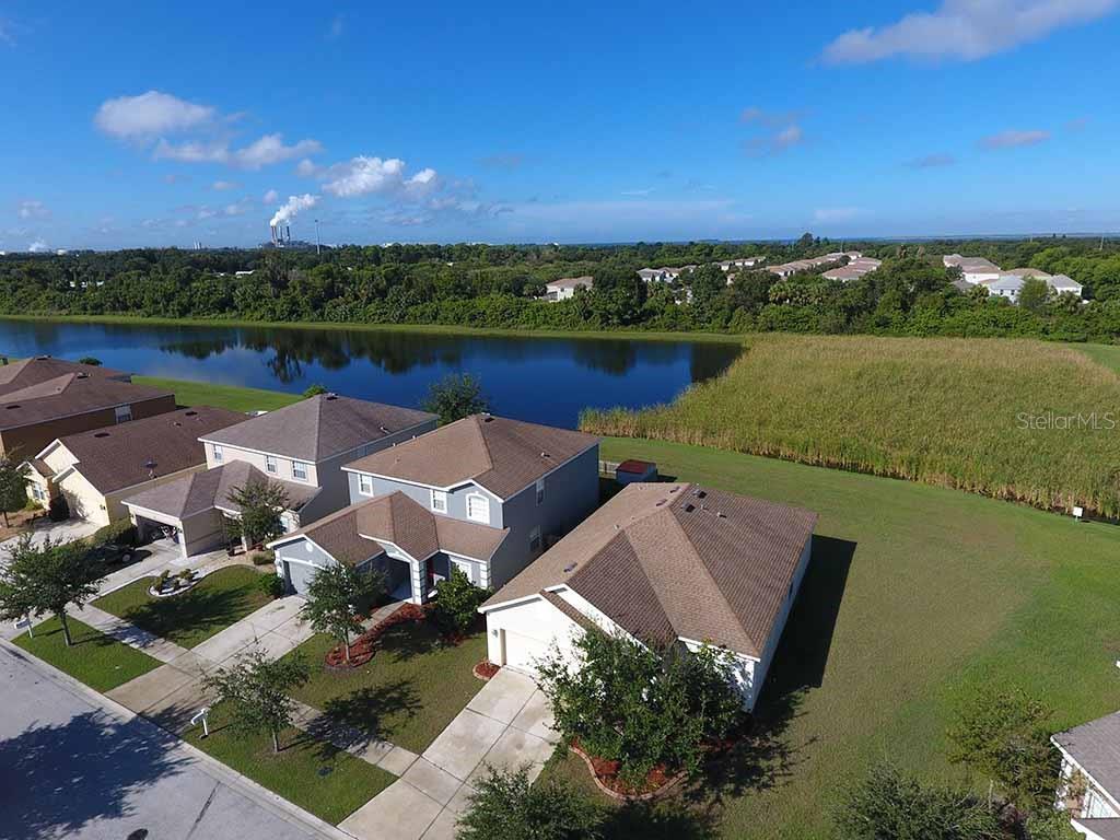7532 Dragon Fly Loop Gibsonton, FL 33534 - Photo 1 of 1