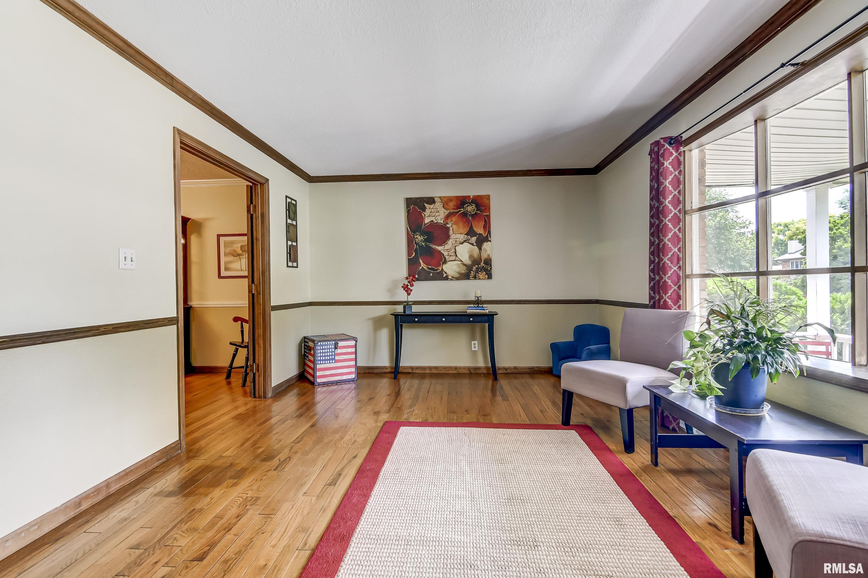 2537 Huntleigh Road Springfield, IL 62704 - Photo 5 of 35