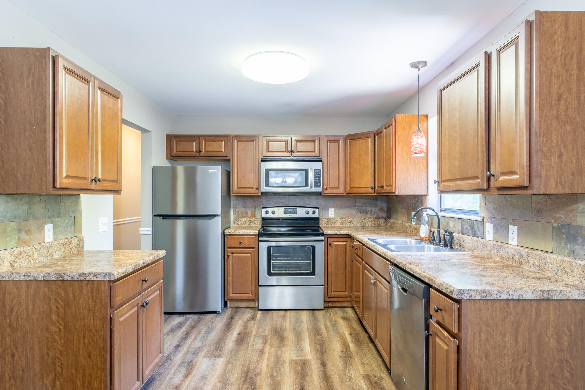 1617 North Chester Road Hixson, TN 37343 - Photo 27 of 48 _MG_9450-HDR