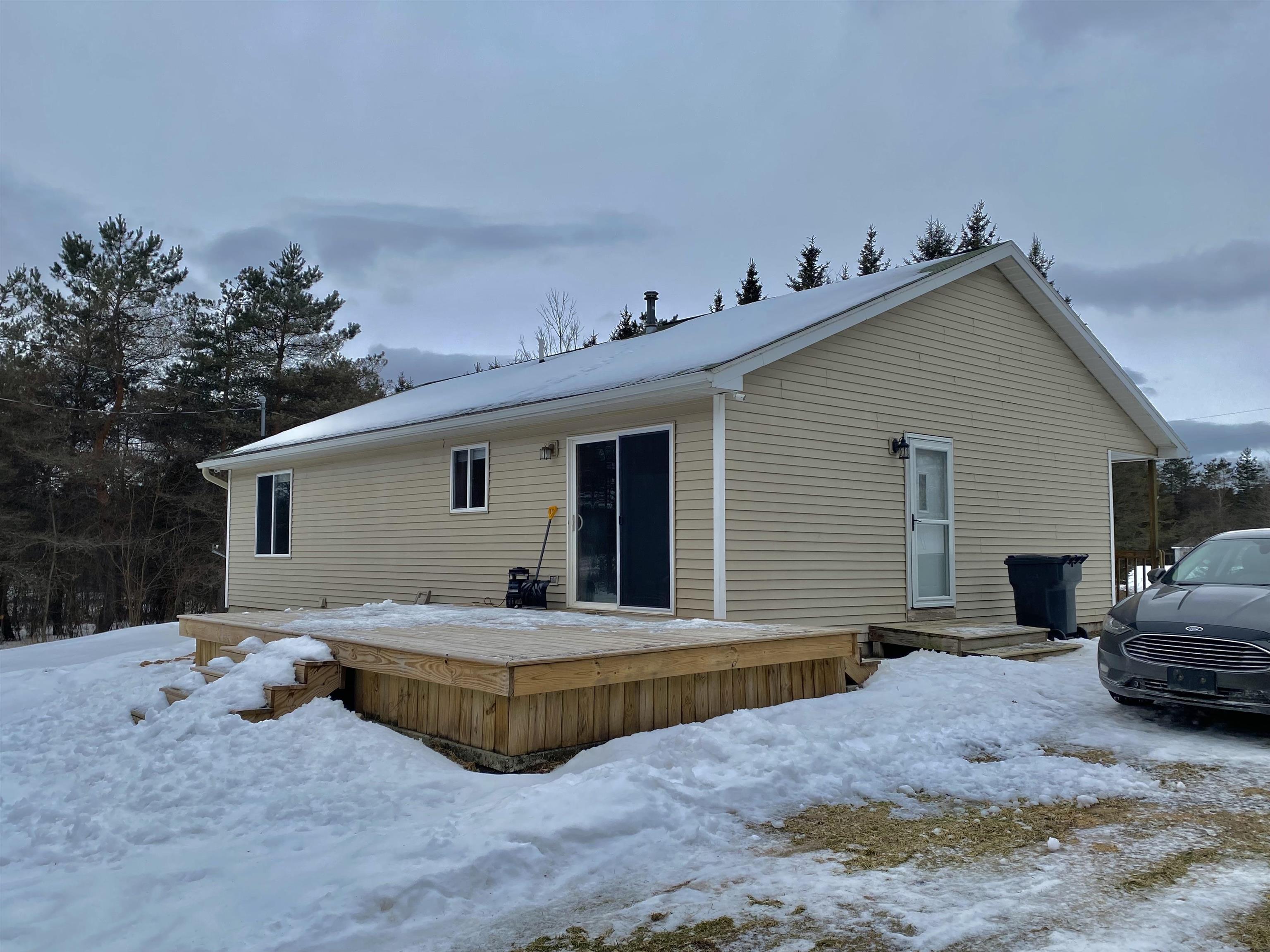 6415 South Snyder Road Southwest Fife Lake, MI 49633 - Photo 25 of 31 1896994-27.JPG