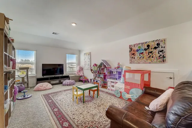 $445,000 | 14303 Autumn Creek Court, Conroe, TX 77384