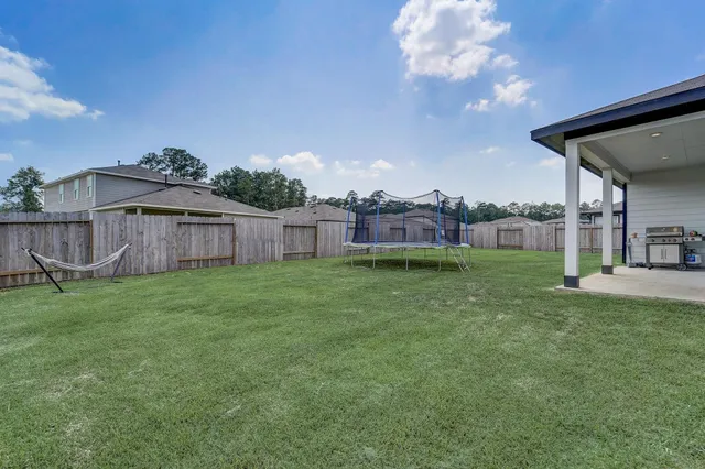 $445,000 | 14303 Autumn Creek Court, Conroe, TX 77384