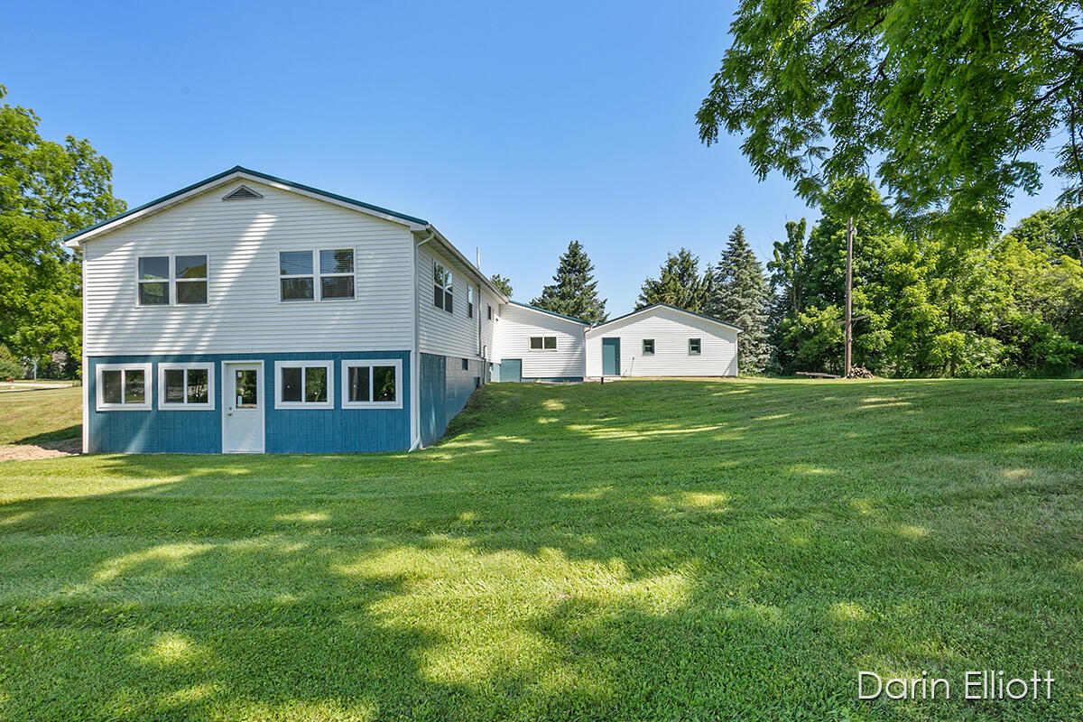 7701 South Garlock Road Carson City, MI 48811 - Photo 32 of 51 IMG_1027