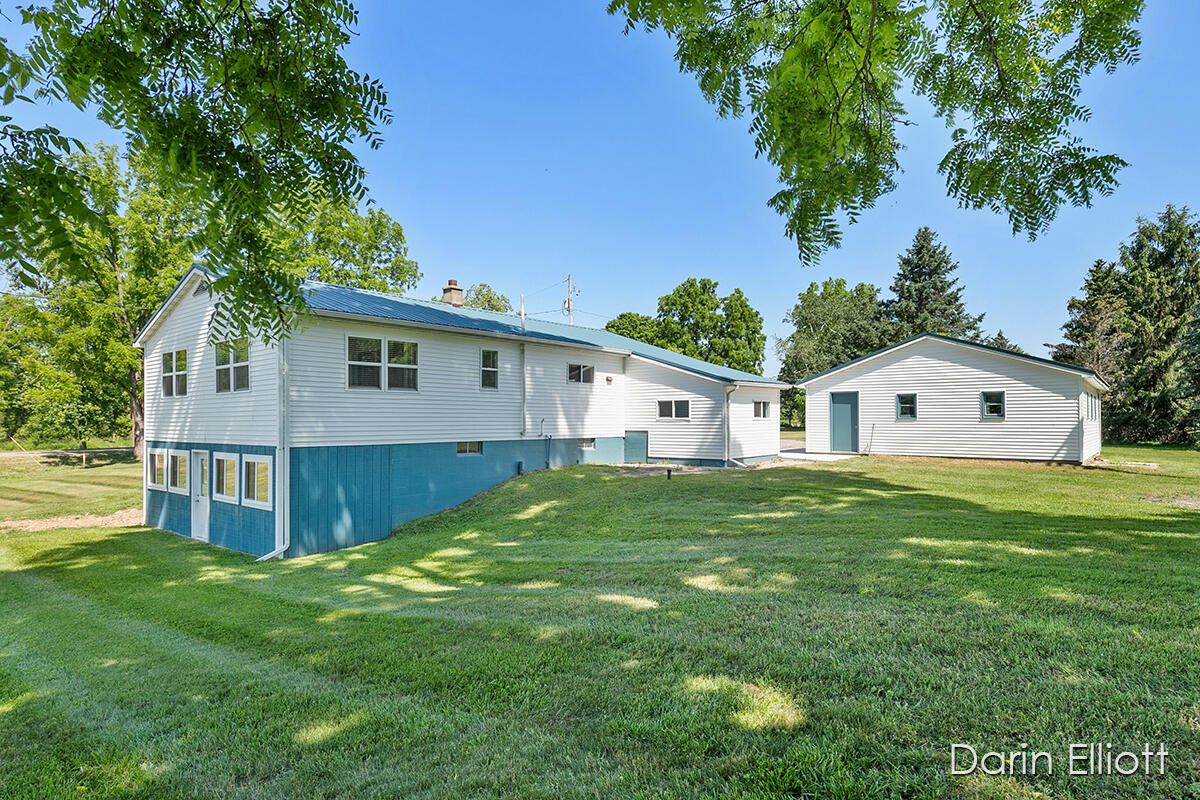 7701 South Garlock Road Carson City, MI 48811 - Photo 33 of 51 IMG_1028