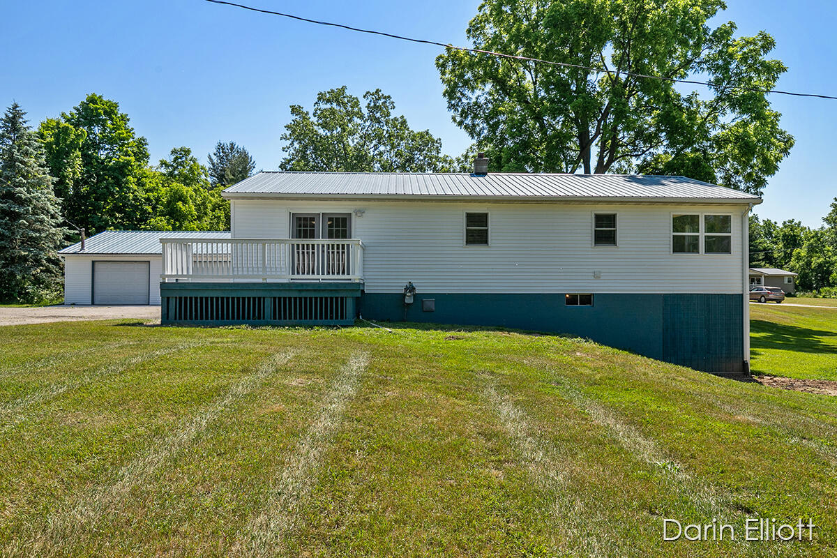 7701 South Garlock Road Carson City, MI 48811 - Photo 4 of 51 IMG_1000