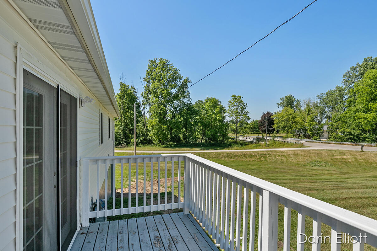 7701 South Garlock Road Carson City, MI 48811 - Photo 8 of 51 IMG_1004