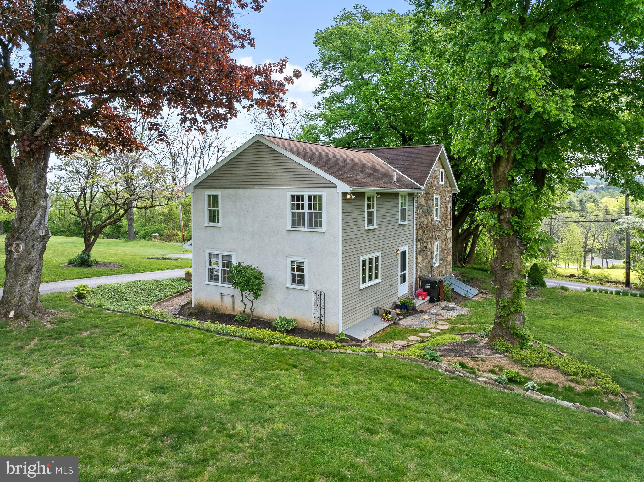 1541 Street Road Chester Springs, PA 19425 - Photo 16 of 38 Gallery Image 16