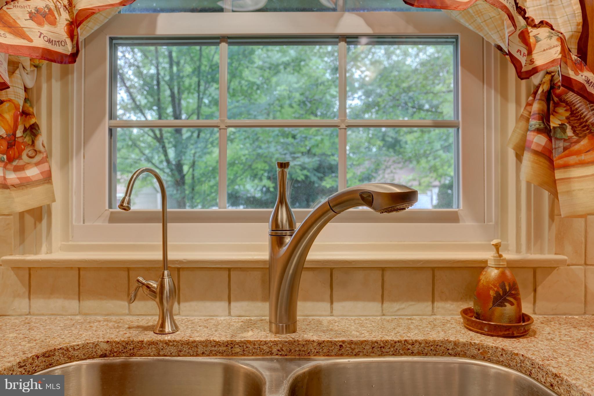 614 Brunnerville Road Lititz, PA 17543 - Photo 11 of 39 Ceramic Tile Backsplash