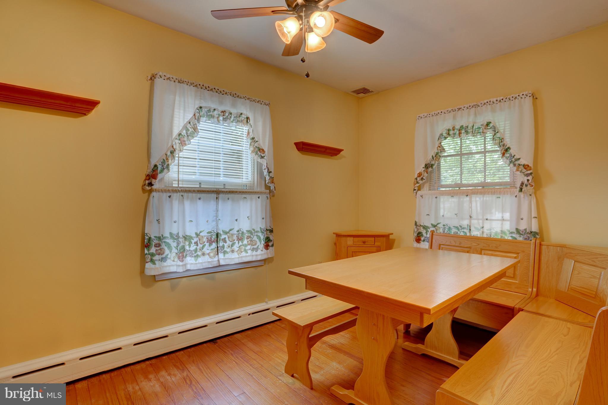614 Brunnerville Road Lititz, PA 17543 - Photo 13 of 39 Breakfast Nook