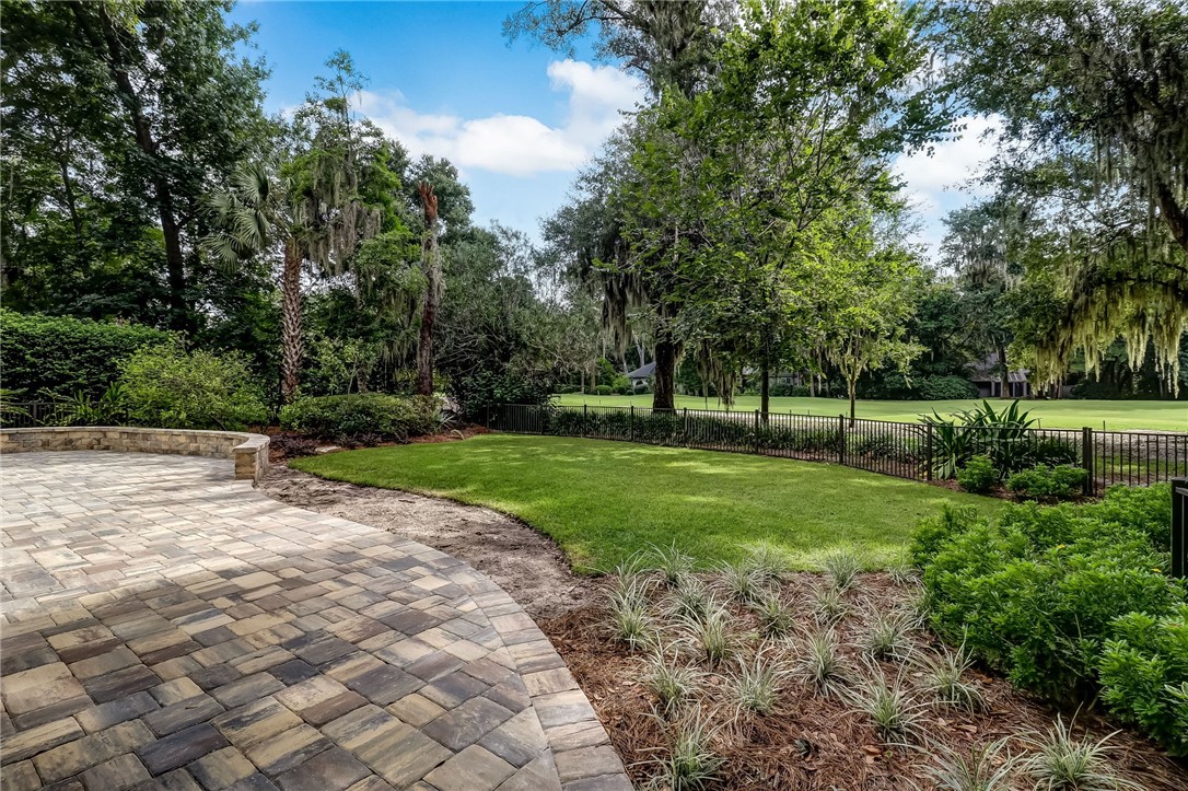 75 Sea Marsh Road Fernandina Beach, FL 32034 - Photo 28 of 30 a view of backyard with green space