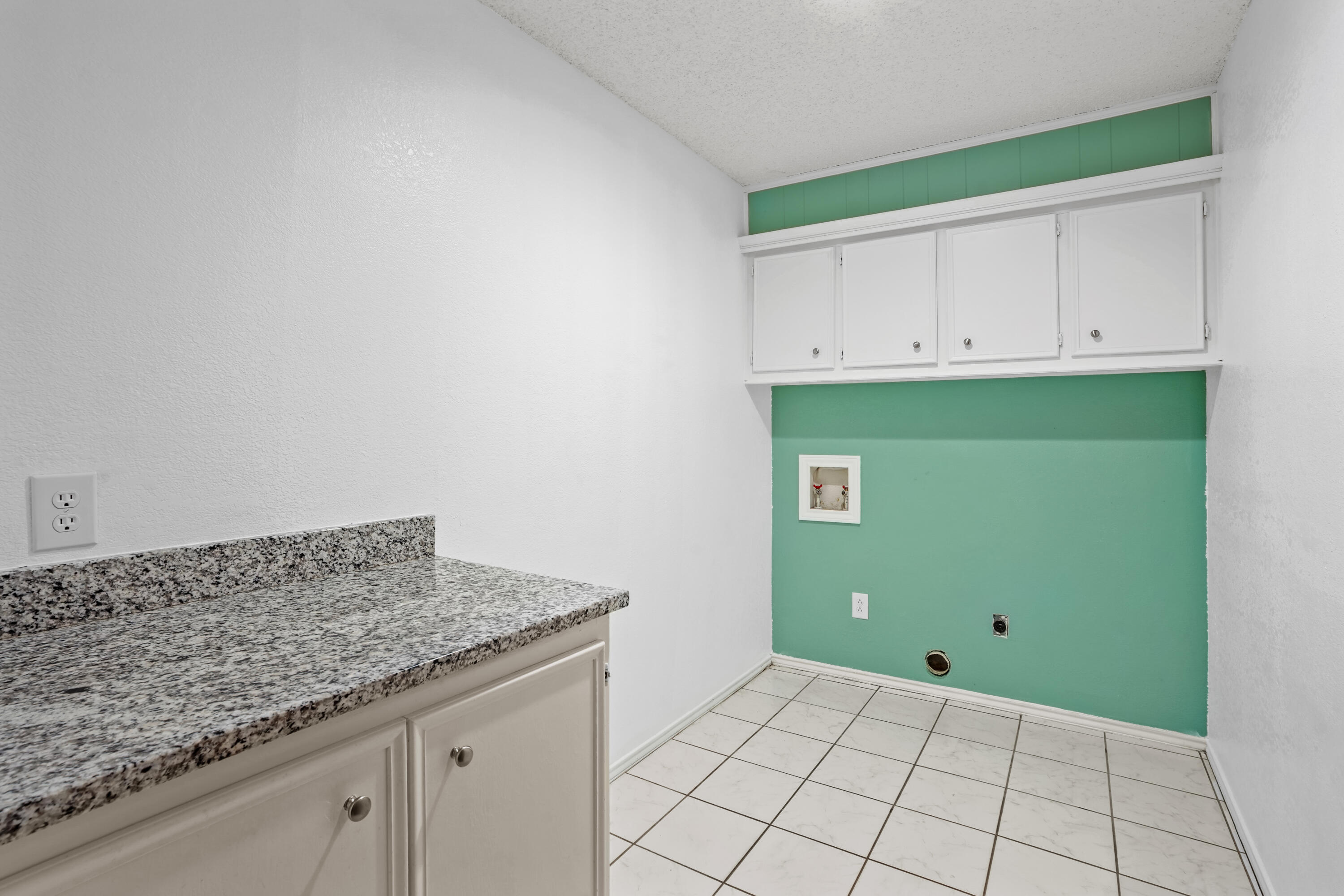 5711 70th Place Lubbock, TX 79424 - Photo 25 of 46 DSC04445