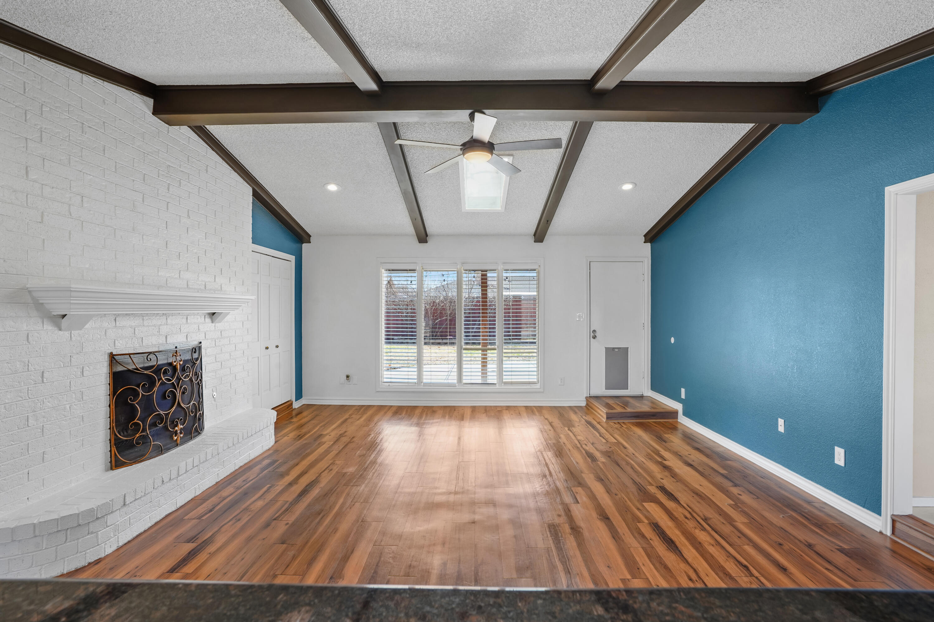 5711 70th Place Lubbock, TX 79424 - Photo 6 of 46 DSC04478