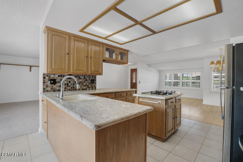 1278 Rambling Road Simi Valley, CA 93065 - Photo 14 of 76