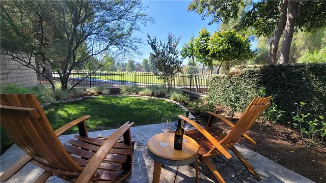 $824,300 | 24600 Avignon Drive, Valencia, CA 91355