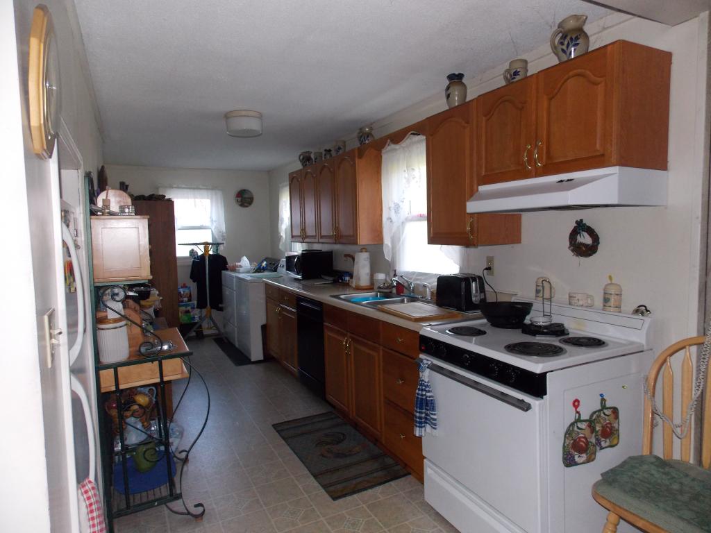 97 Fairground Road Springfield, VT 05156 - Photo 3 of 11