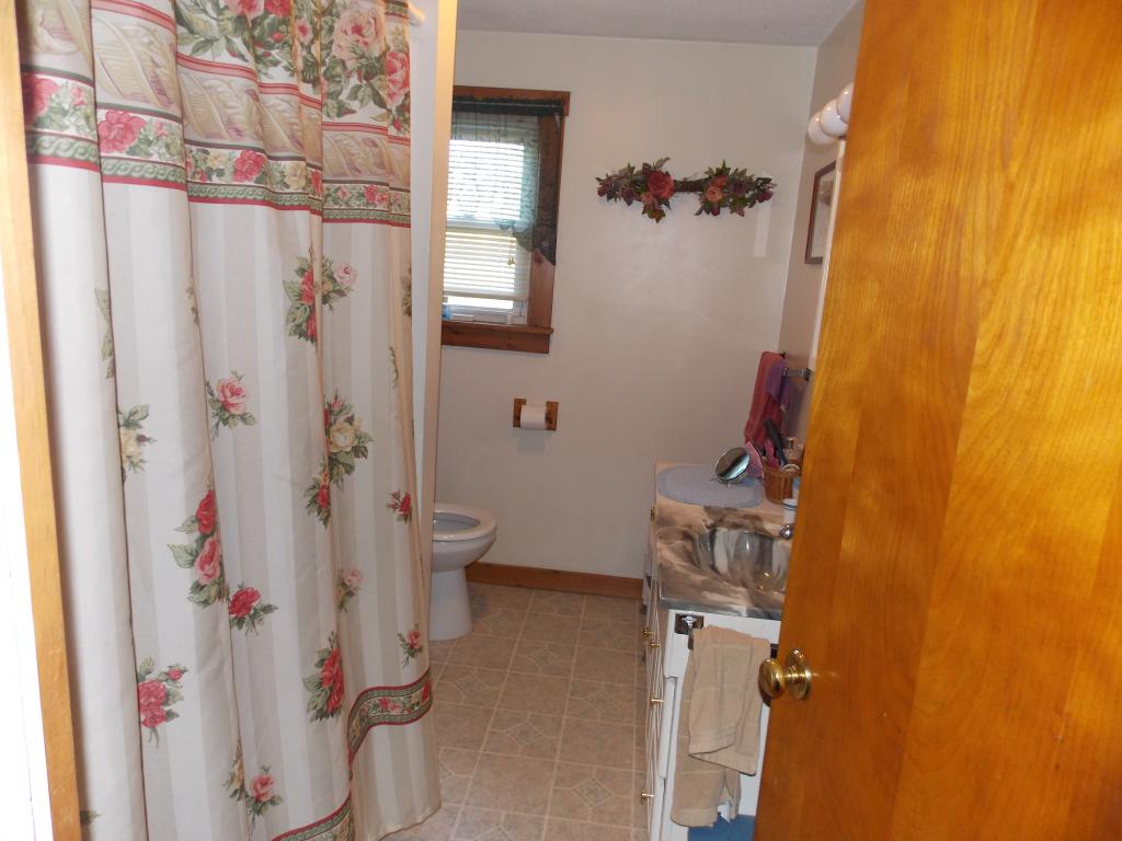 97 Fairground Road Springfield, VT 05156 - Photo 7 of 11