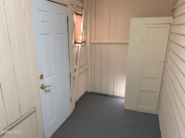 $284,900 | 972-974 Main Avenue, Schenectady, NY 12303
