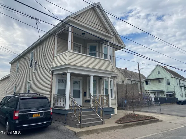 $284,900 | 972-974 Main Avenue, Schenectady, NY 12303